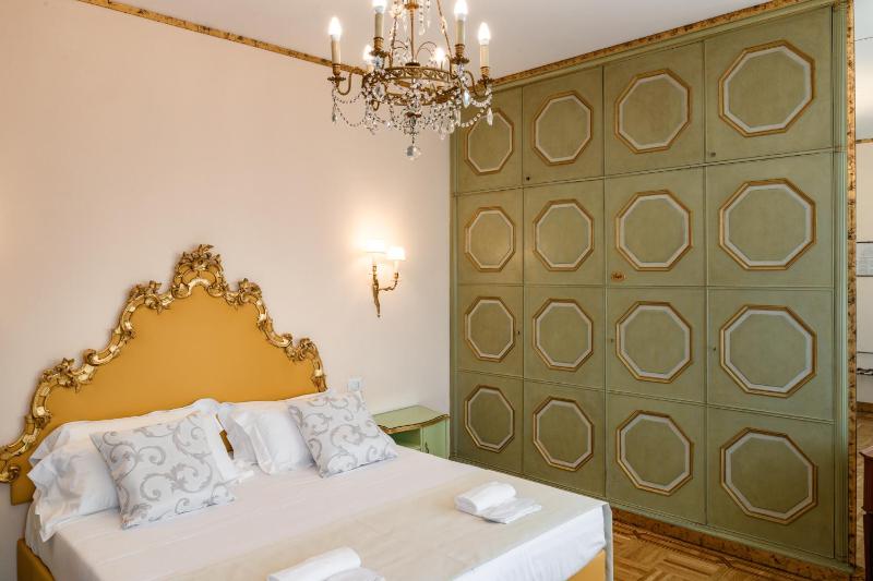 Suite image 3