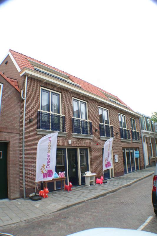 Two-Bedroom Apartment (4 Adults) Noordstraat 6 A,B first floor image 1