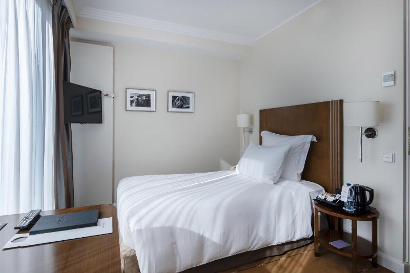 Single Room image 1