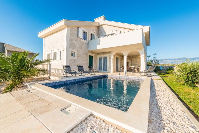 Villa Stani luxury villa with a pool - image 46