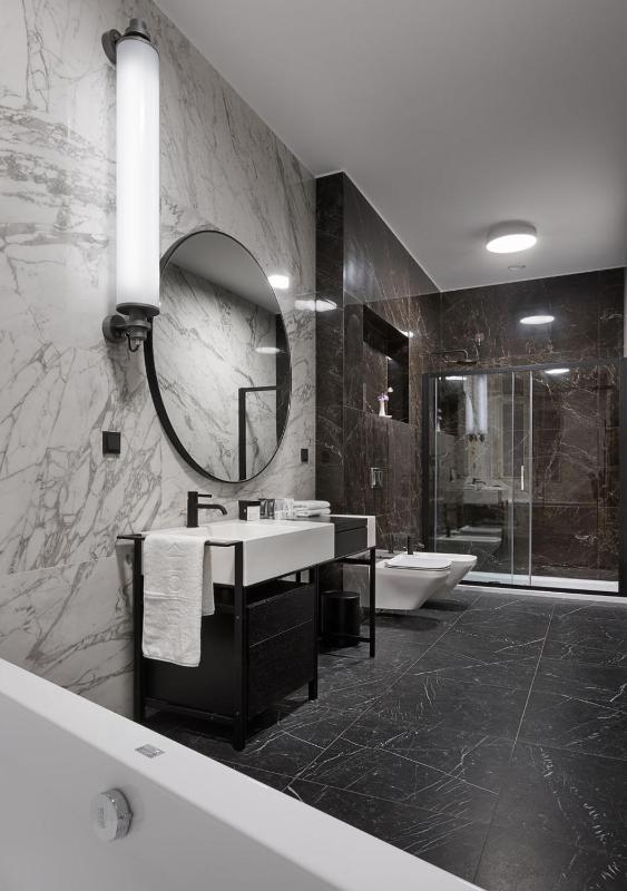Executive Suite image 2