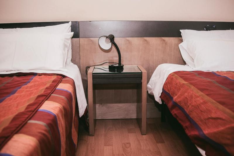 Double or Twin Room image 2