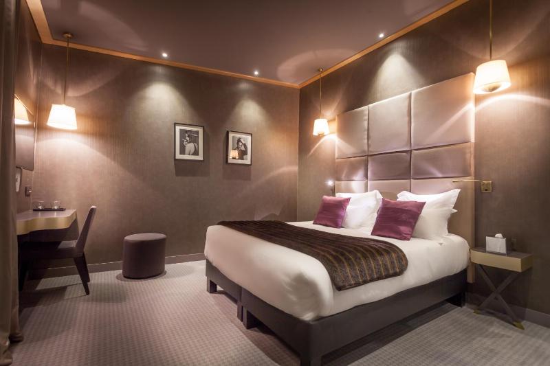 Executive Double Room image 2