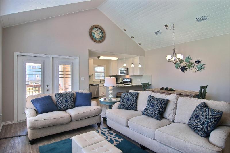 Four-Bedroom Apartment image 3