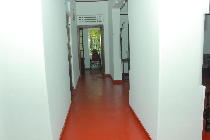 Red Araliya Villa Weligama - image 9