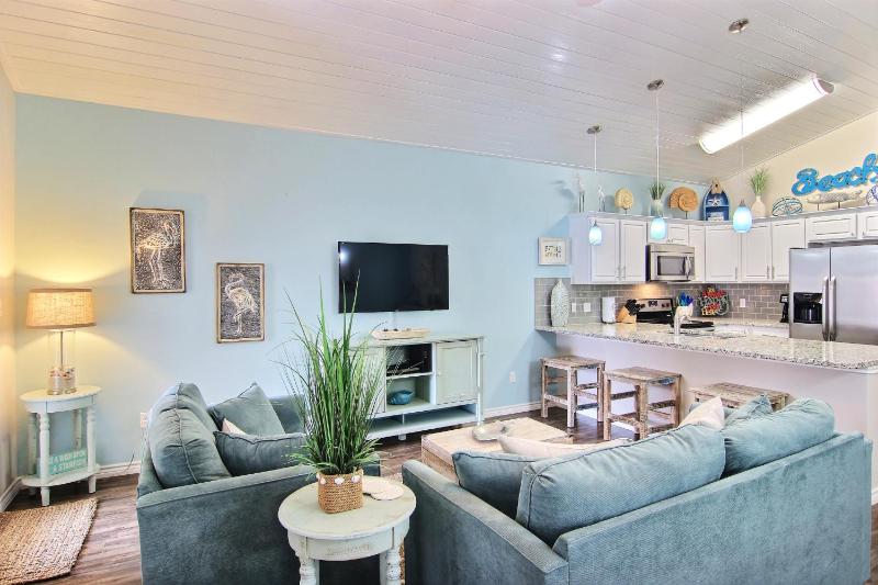 Four-Bedroom Apartment image 2