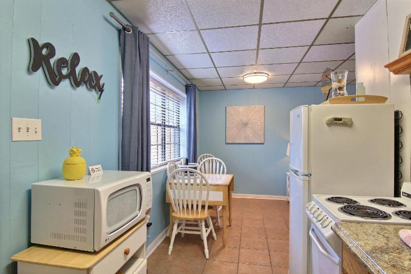 Studio Apartment image 3