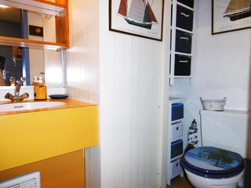Studio Apartment image 3