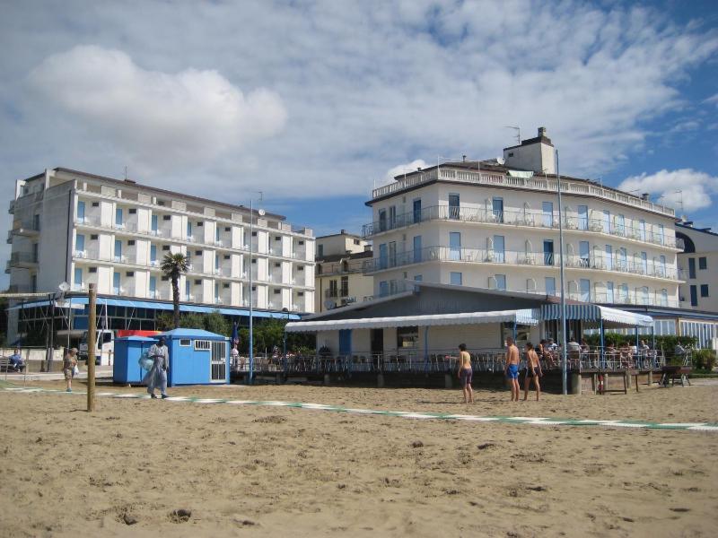 Hotel Playa e Mare Nostrum - image 22