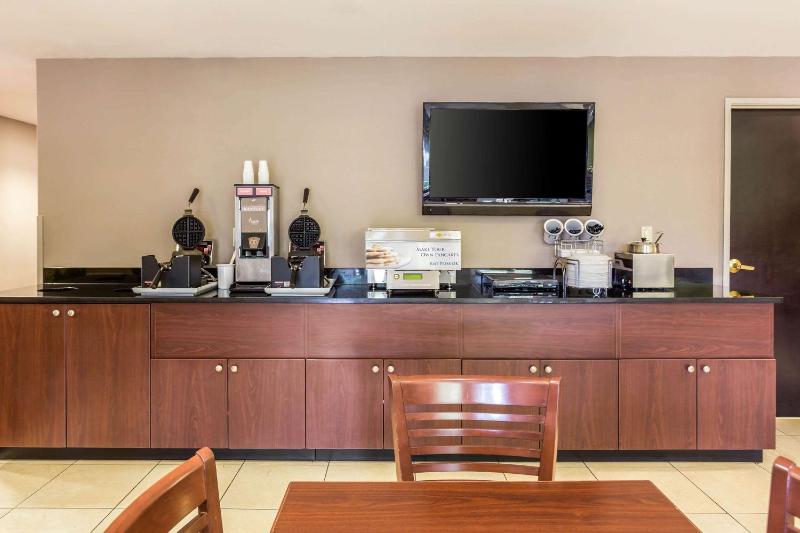 Sleep Inn Charleston - West Ashley - image 20