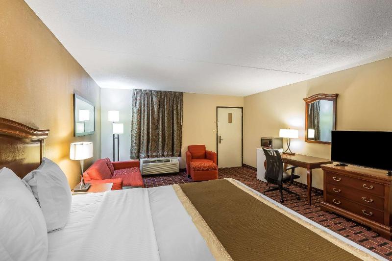 King Room - Non-Smoking image 3