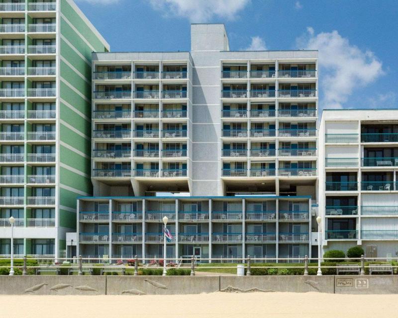 Seaview Hotel - image 25