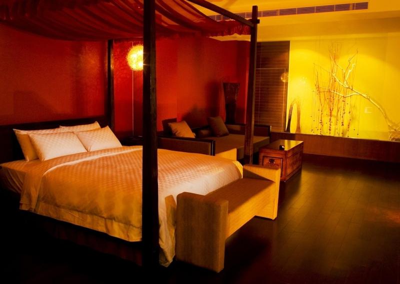 Hip Spa Motel - image 22