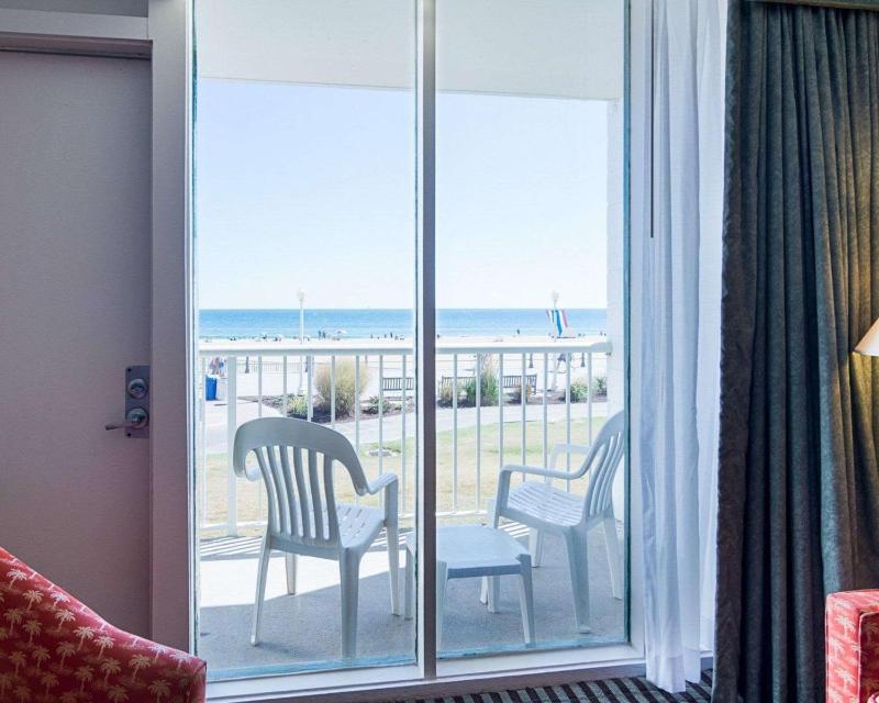 Hotel  Ocean27 Oceanfront - image 15