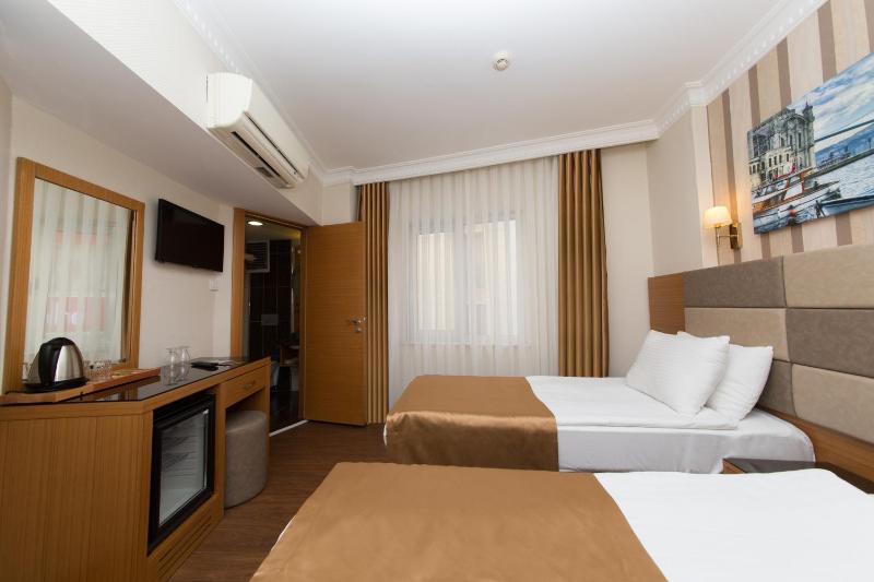 Single Room image 2