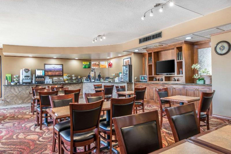 Quality Inn Colorado Springs South - image 26