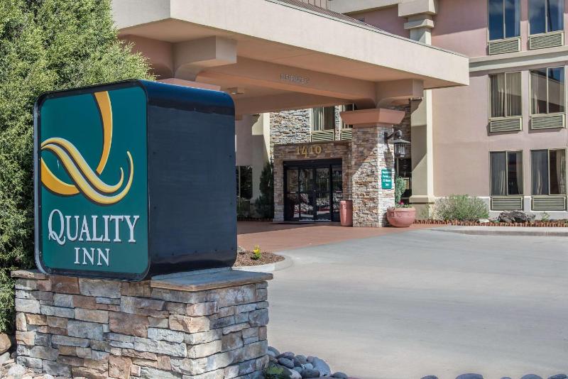 Quality Inn Colorado Springs South - image 8