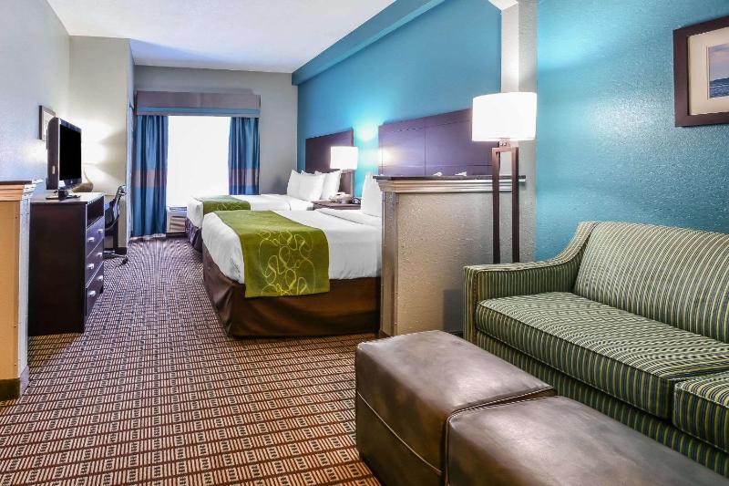 Comfort Suites Tampa - Brandon - image 18