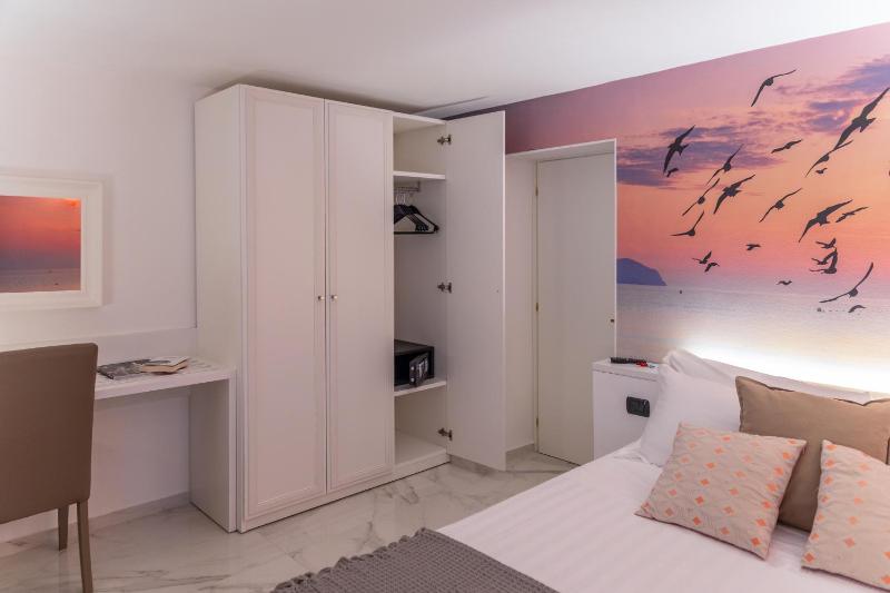 Apartment - Ground Floor image 3