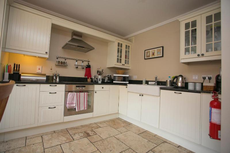 Two-Bedroom House (4 Adults) image 2