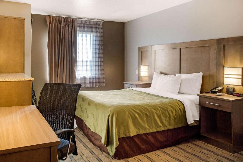 Double Room - Disability Access/Non-Smoking image 3