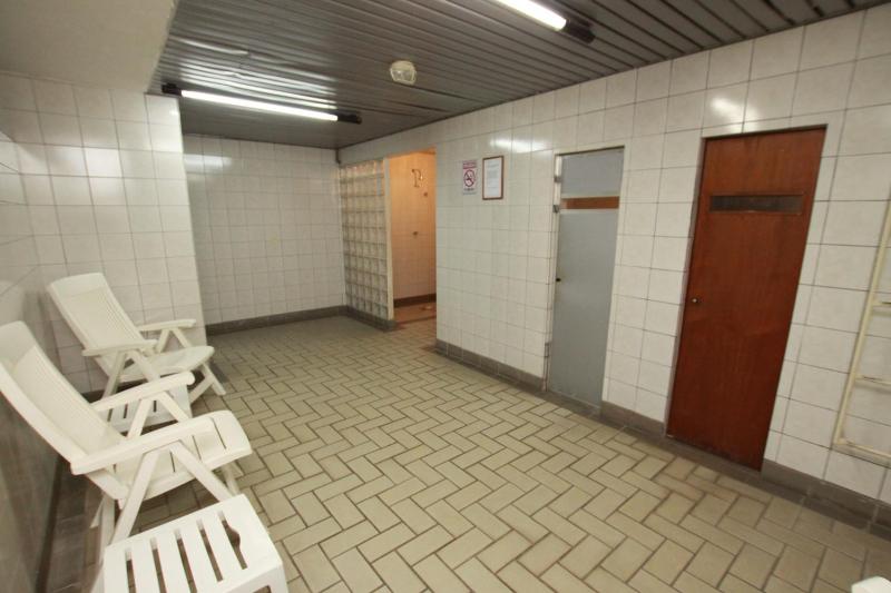 Hotel Blumenau by Pires - Balneário Camboriú - image 14