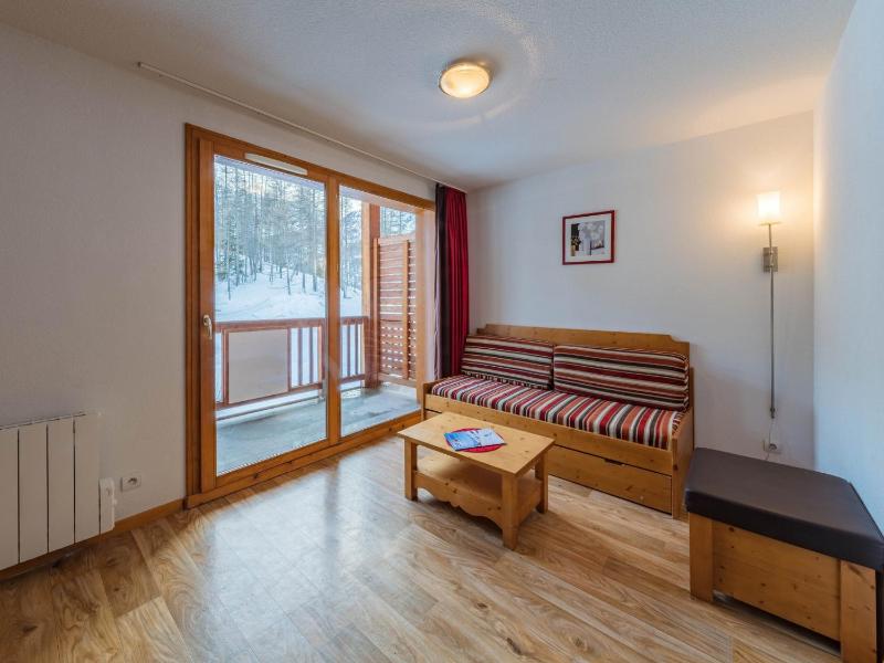 One-Bedroom Apartment (6 Adults) image 1