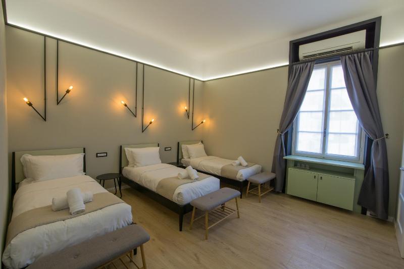 Comfort Triple Room image 1