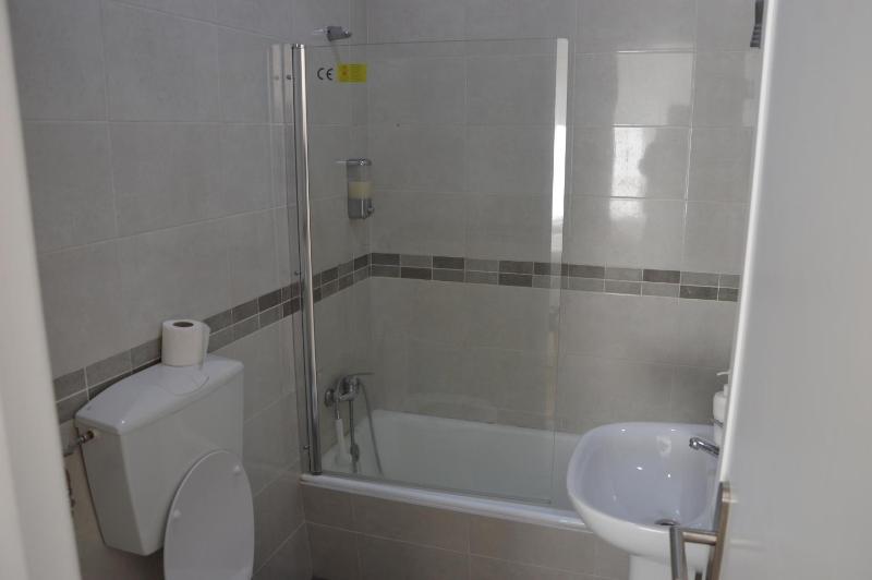 Standard Double or Twin Room with Balcony image 2