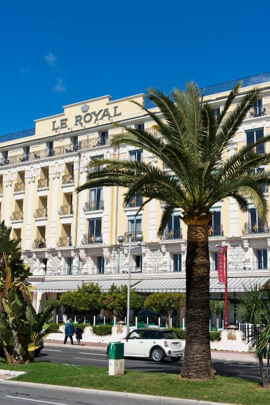 Hôtel Le Royal Promenade des Anglais - image 11
