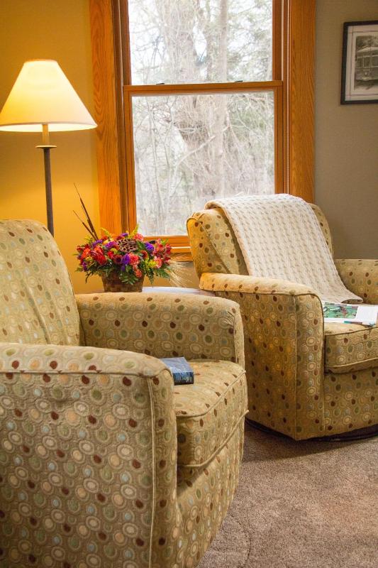 King Room - Disability Access image 3
