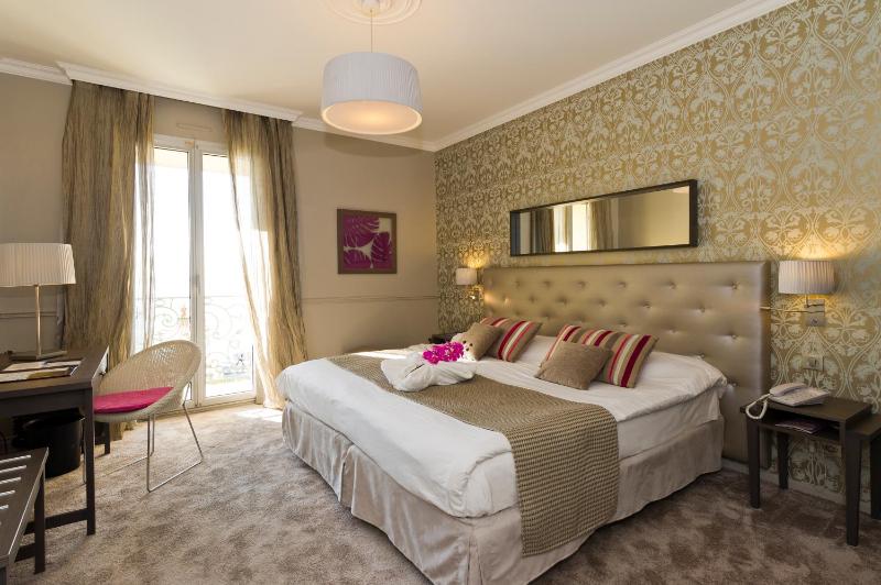 Hôtel Le Royal Promenade des Anglais - image 10