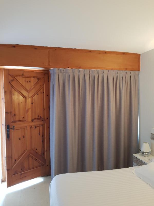 Hostal Ondina - image 24