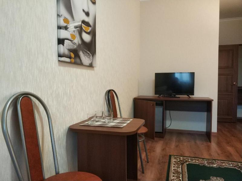 Triple Room image 2