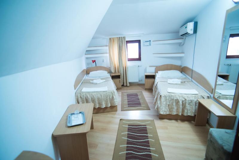 Two-Bedroom Suite image 3