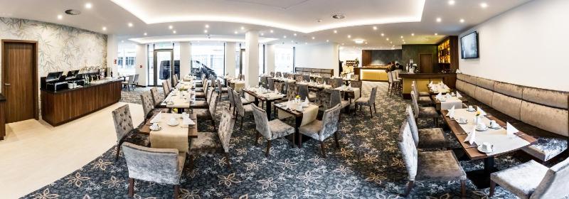 Best Western Plus Royal Suites - image 11