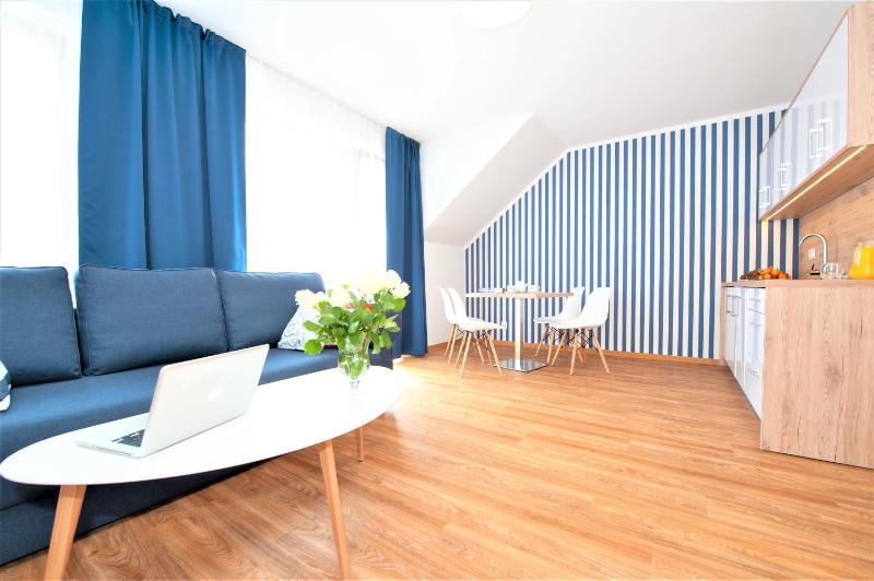 Apartment image 3