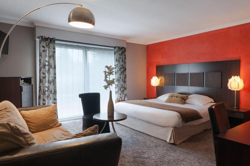  Privilege Double Room  with Shower image 1