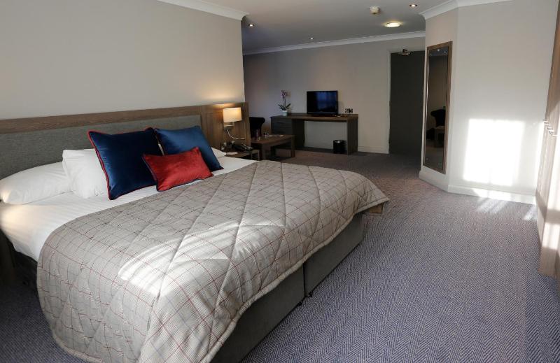 Executive Suite image 4