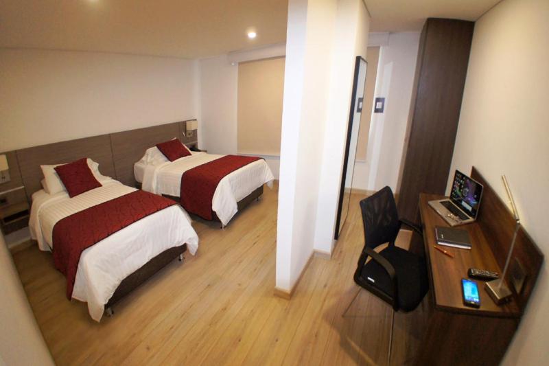 SM Grand Hotel - image 6