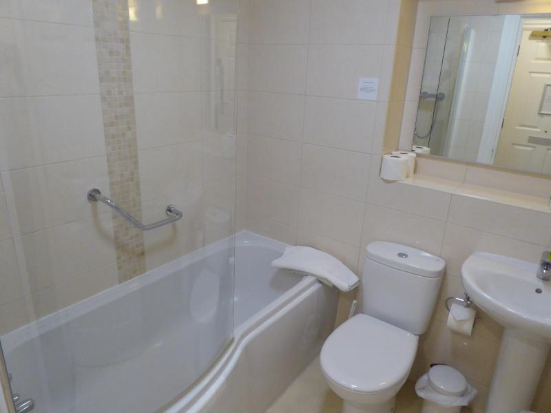 Two-Bedroom Apartment with Sea View image 2