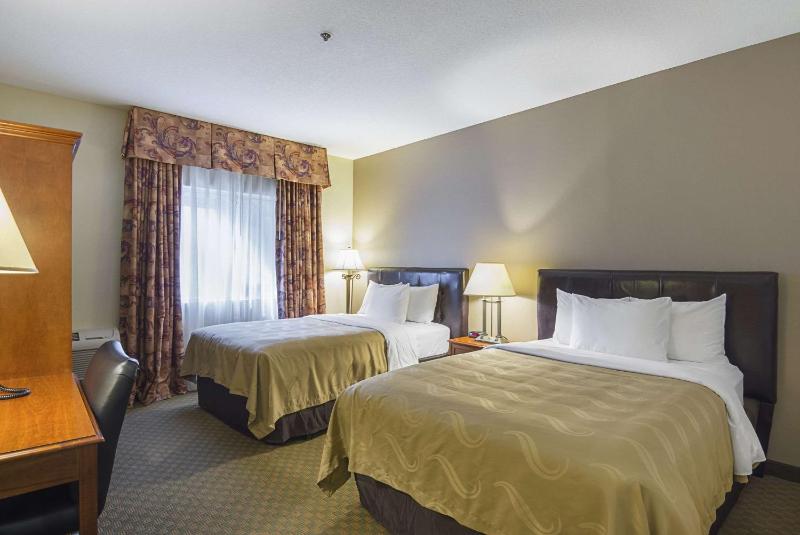 Double Room with Two Double Beds - Non-Smoking image 2