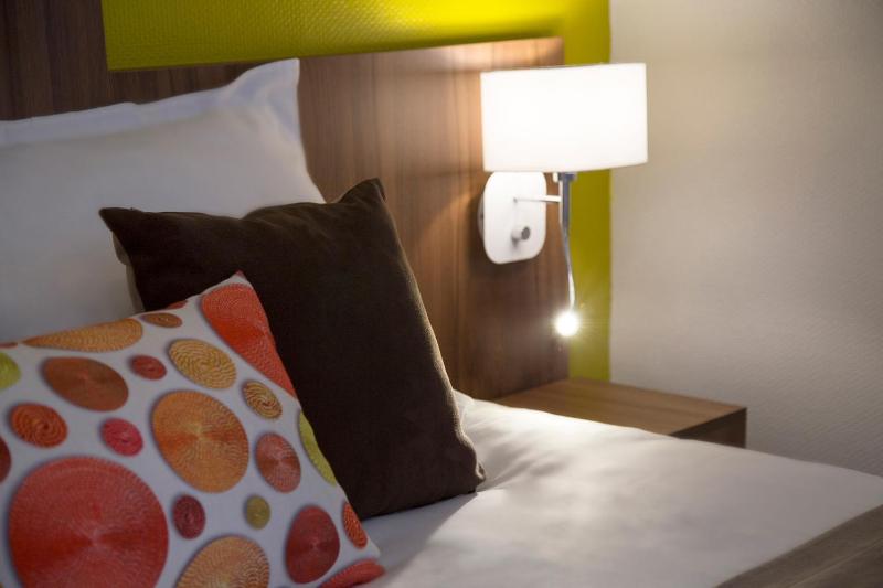 Comfort Triple Room image 3