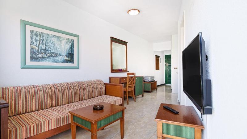 Las Faluas - image 4