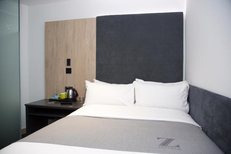 Double Room - No Window image 3