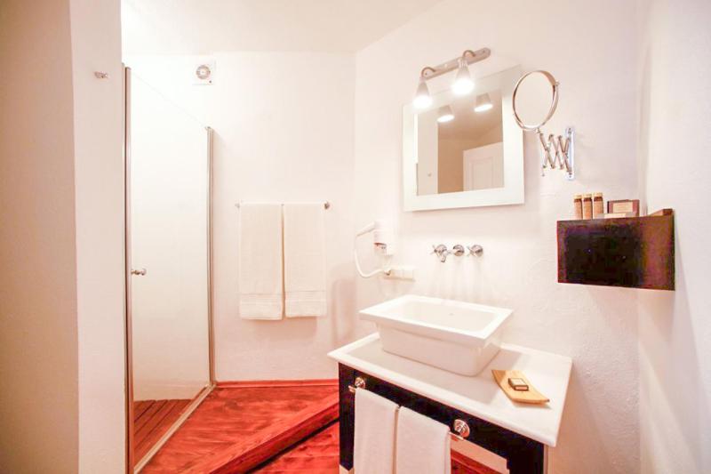  Functional Room image 4