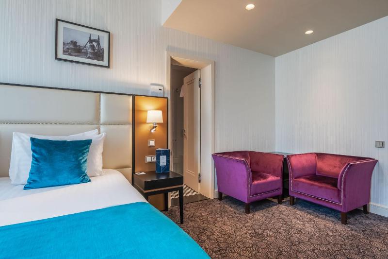 Superior Double or Twin Room image 2