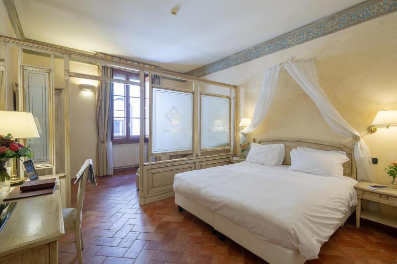 Superior Quadruple Room image 1