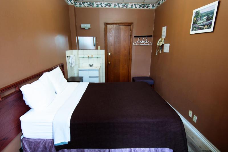 Hotel Casa Bella - image 14