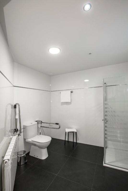 Triple Room image 2